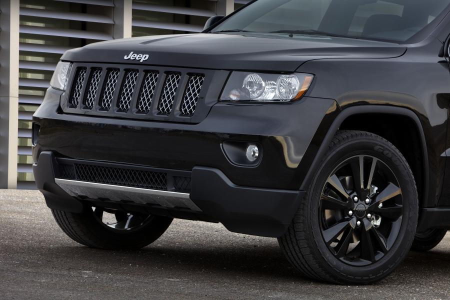  Jeep Grand Cherokee Altitude 2012 года  (фото 3 из 12)
